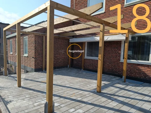 Pergolamarkis vid uteplats i Karlskrona - Projekt nr 18