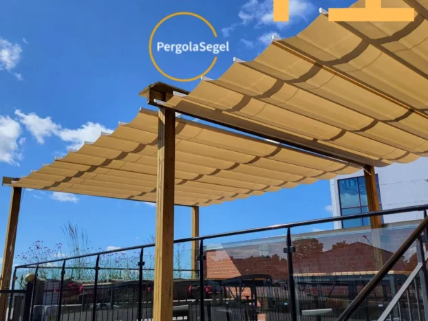 Pergolamarkis vid uteplats i Tyresö – Projekt nr 41