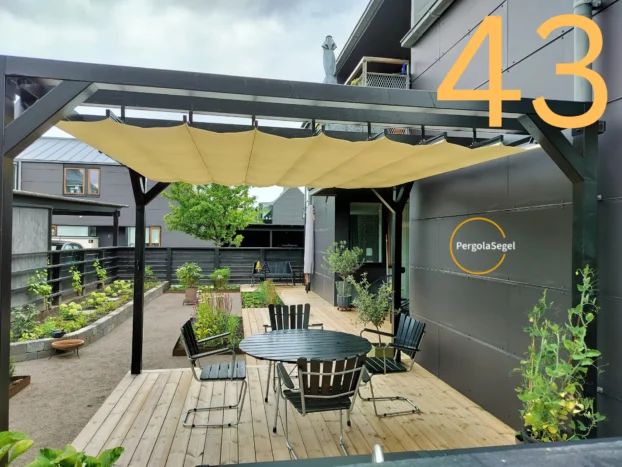 Pergolamarkis vid uteplats i Viken – Projekt nr 43