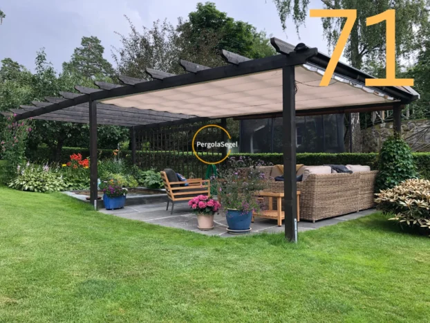 Pergolamarkis vid uteplats i Duvnäs – Projekt nr 71