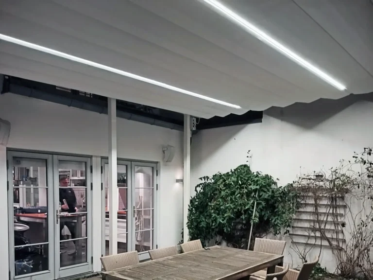 LED belysning pergolamarkis 2 - pergolasegel.se