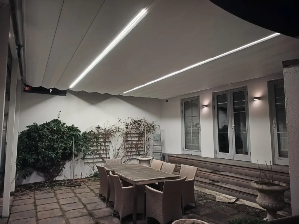 LED belysning pergolamarkis - pergolasegel.se